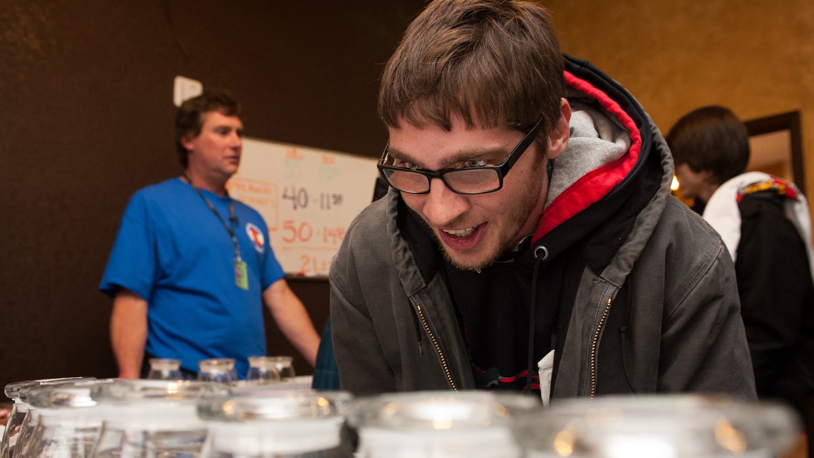 cheats/2014/01/01/colorado-marijuana-stores-open/140101-colorado-marijuana-cheat_mmsrct