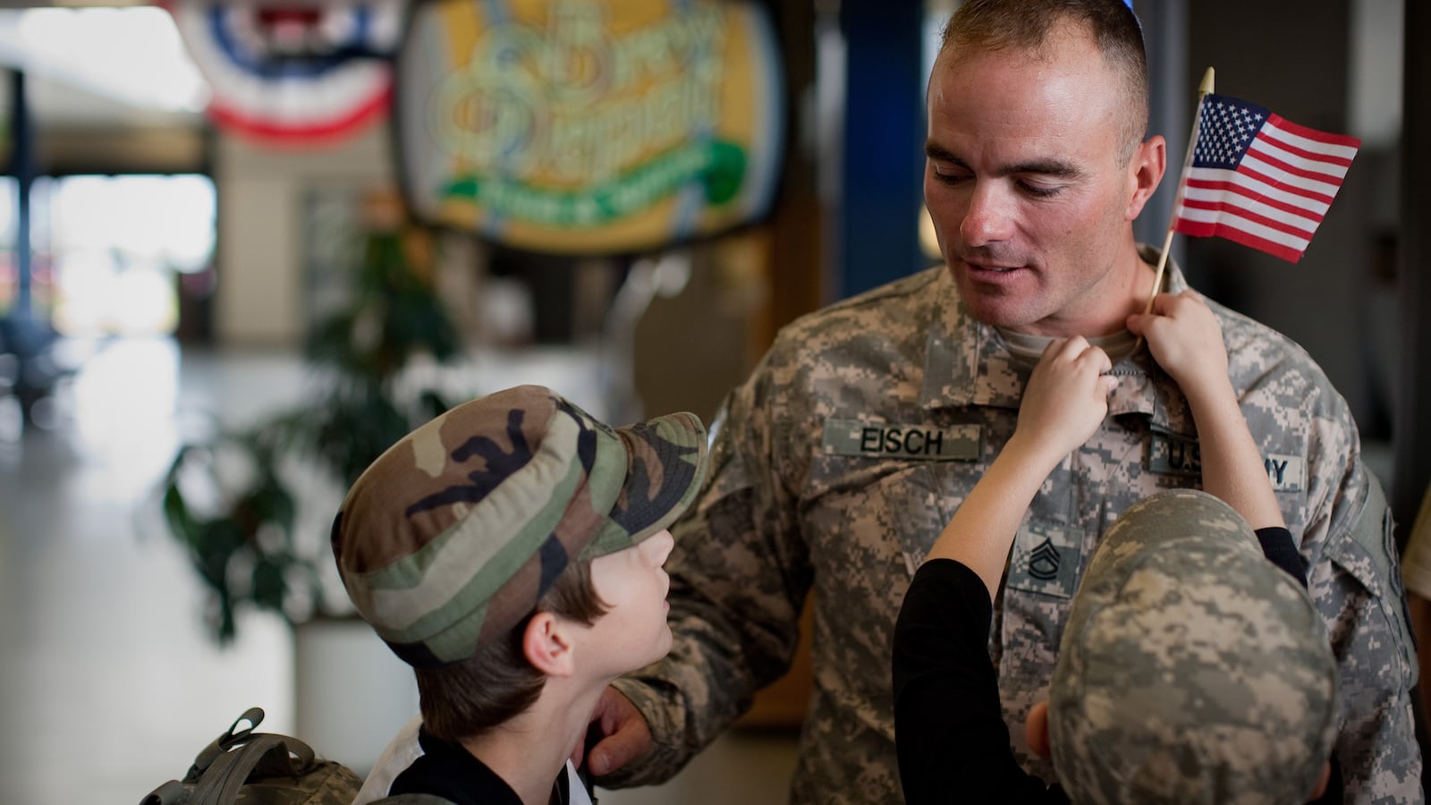 200715-schager-father-solider-tease_i0sexy