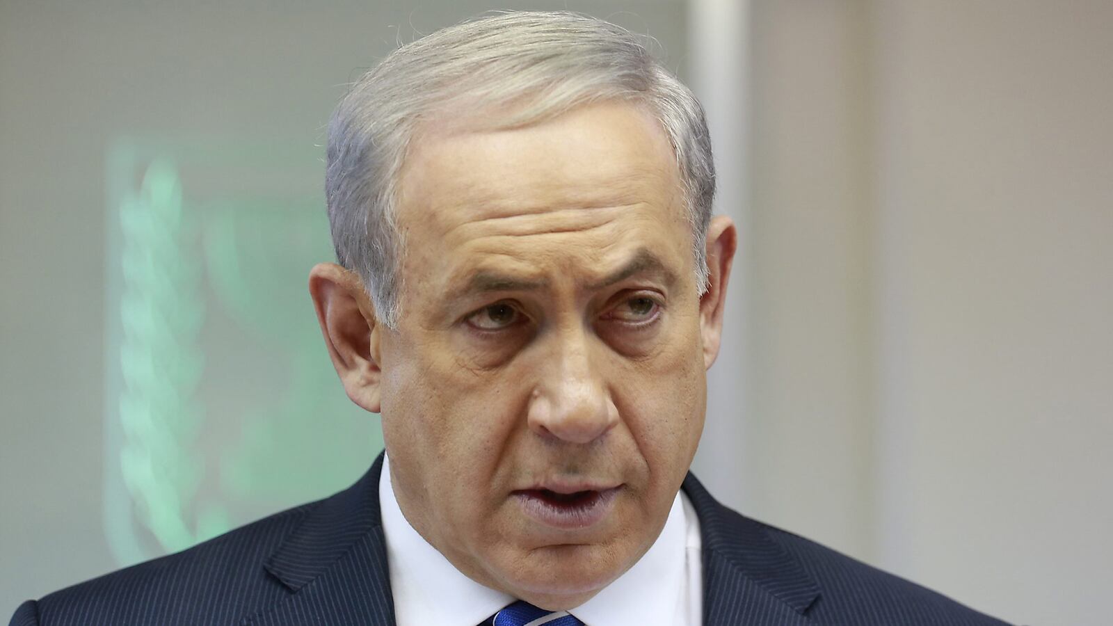 cheats/2014/01/27/bibi-s-son-dating-a-non-jew/140127-nephew-netanyahu-cheat_gkbczc