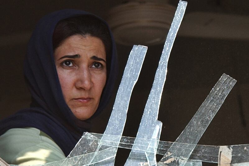 articles/2013/09/14/we-abandoned-them-kirk-johnson-s-fight-to-save-iraqis/1309130-iraqis-left-behind-weston-tease_hyljwl