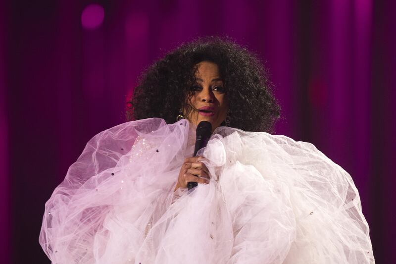 galleries/2016/02/23/the-most-stylish-black-women-of-all-time/160222-stylish-black-women-07_dzve9p