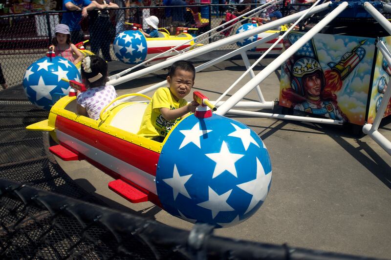 galleries/2015/07/03/old-glory-in-new-york-the-flag-in-the-city/150702_acw_americanflags_18_oidzrr