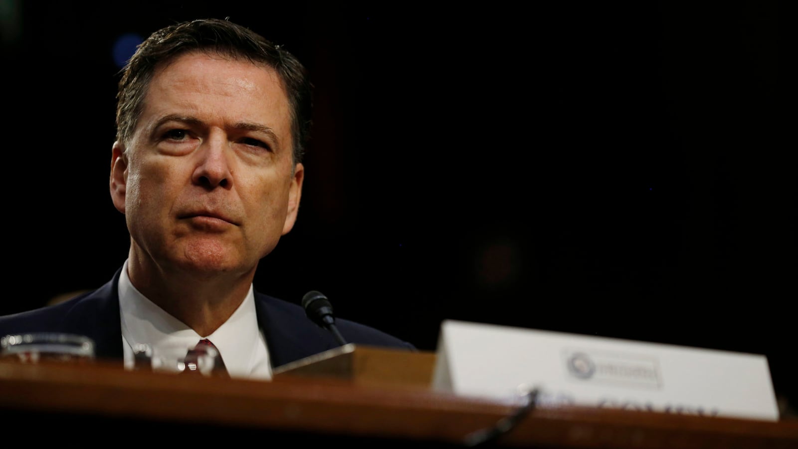 170608-daly-comey-tease_pigdof