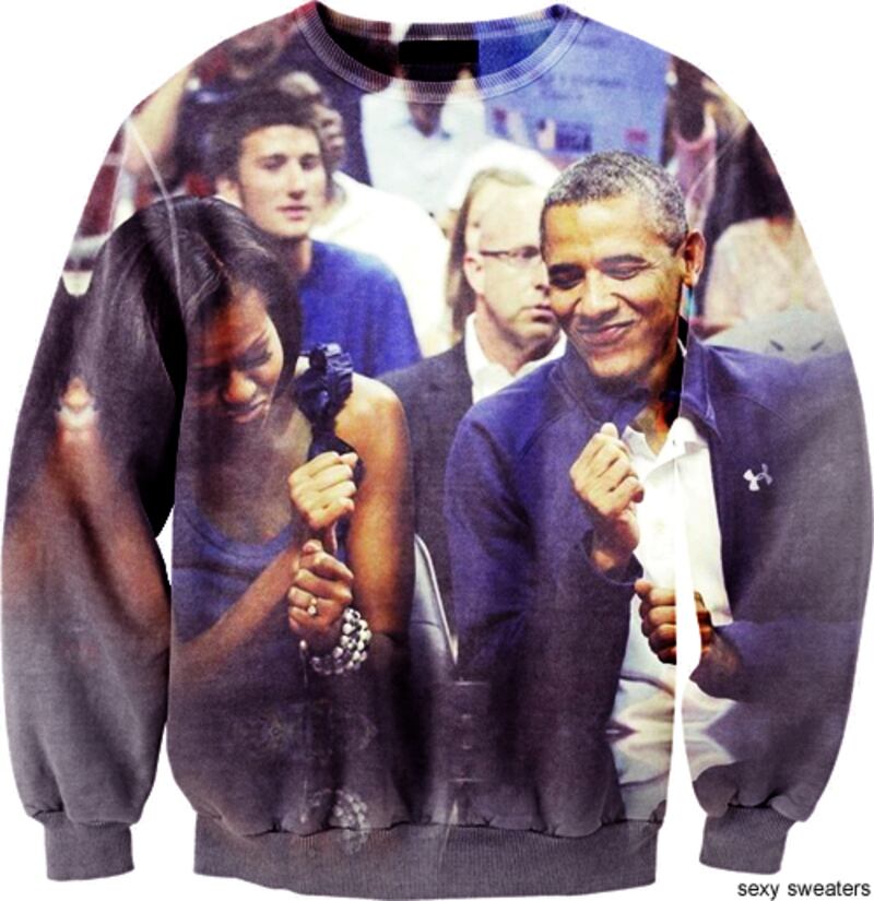 galleries/2012/11/22/justin-bieber-snooki-more-from-tumblr-s-sexy-sweaters-photos/obamas_oqneql