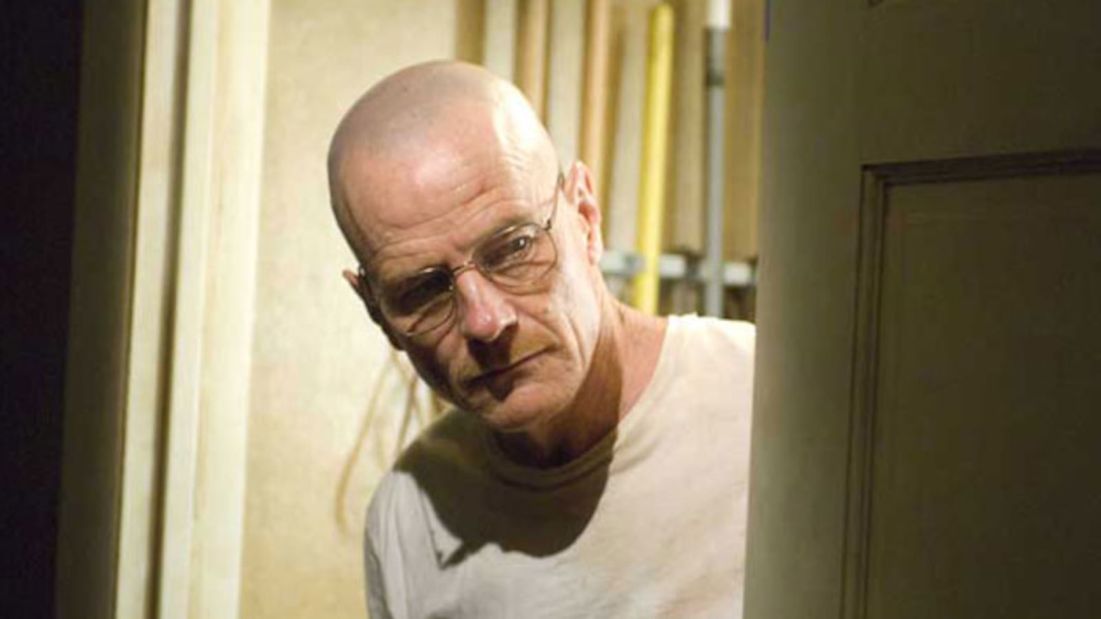 cheats/2013/03/25/breaking-bad-script-thief-arrested/breaking-bad---slide-2_nqed4y