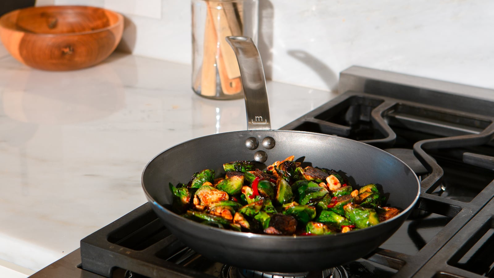 MadeIn_CarbonSteel2_ejtl3z