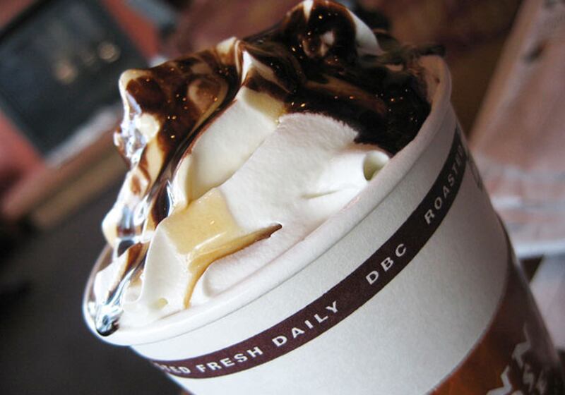 galleries/2010/11/08/40-unhealthiest-coffees/fattening-coffee---11-dunn-bros-coffee-caramel-mocha-icecrema_uibain