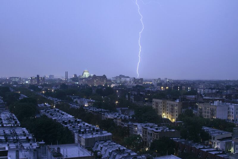 galleries/2013/05/24/cicadas-sharks-and-more-horrors-to-come-in-summer-2013-photos/130525-summer-storm_peafmr