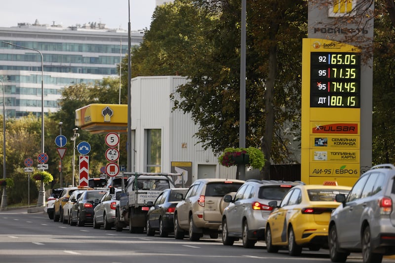 MOSCOW, RUSSIA - AUGUST 27: Drivers queue at gas stations while others face fuel shortages in Moscow, Russia, on August 27, 2026. Severe fuel supply disruptions across the capital have led to dry pumps at several filling stations and long lines of vehicles waiting for gasoline and diesel at operational locations. (Photo by Yulia Morozova/Anadolu via Getty Images)