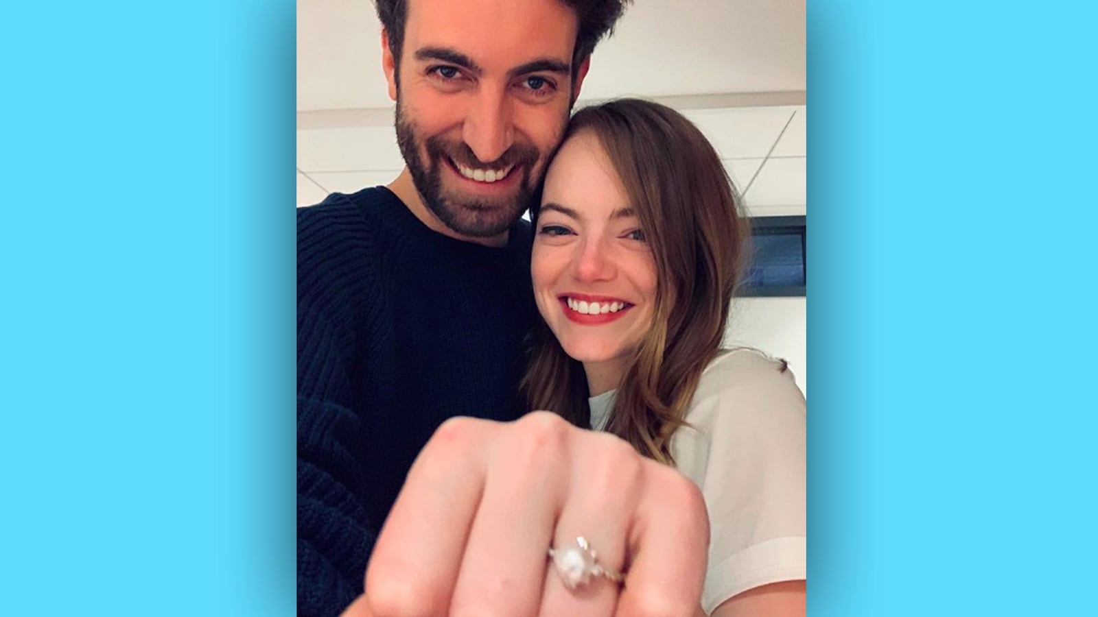 191205-emma-stone-engaged-tease_zfaiba