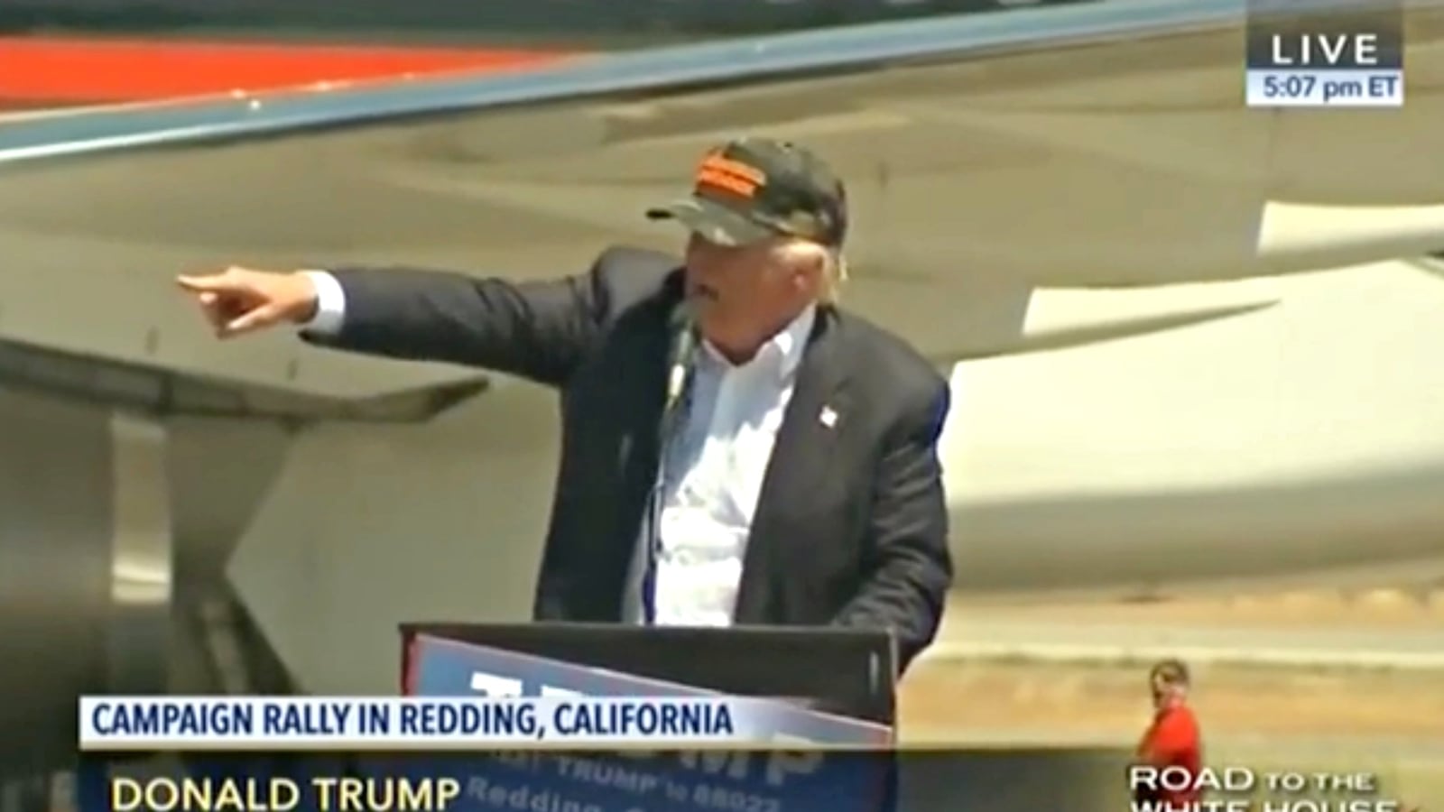 cheats/2016/06/03/trump-look-at-my-african-american-over-here/160603-trump-african-american-cheat_jhvr2x