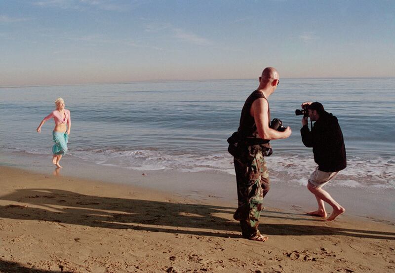 galleries/2010/10/04/herb-ritts/herb-ritts---dume-ca_osem6h