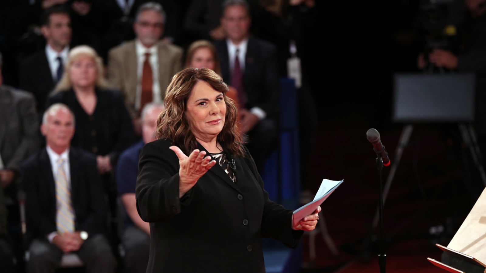 articles/2012/10/17/wilhelmina-model-robyn-lawley-on-twitter-s-shameful-candy-crowley-attacks/debate-crowley_iagd5m