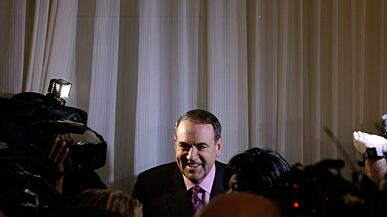articles/2011/04/21/mike-huckabee-for-president-2012-will-he-take-the-plunge/avlon-huckabee-2012_174576_szw5zi