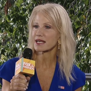 Kellyanne Conway discusses the Iran War's drag on polling for Republicans.