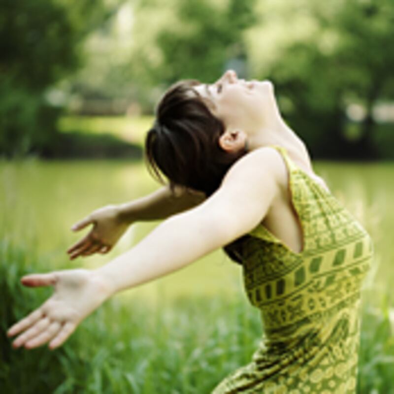 articles/2010/02/21/what-makes-women-happy/meltzer-happiness_83496_ubuvhr