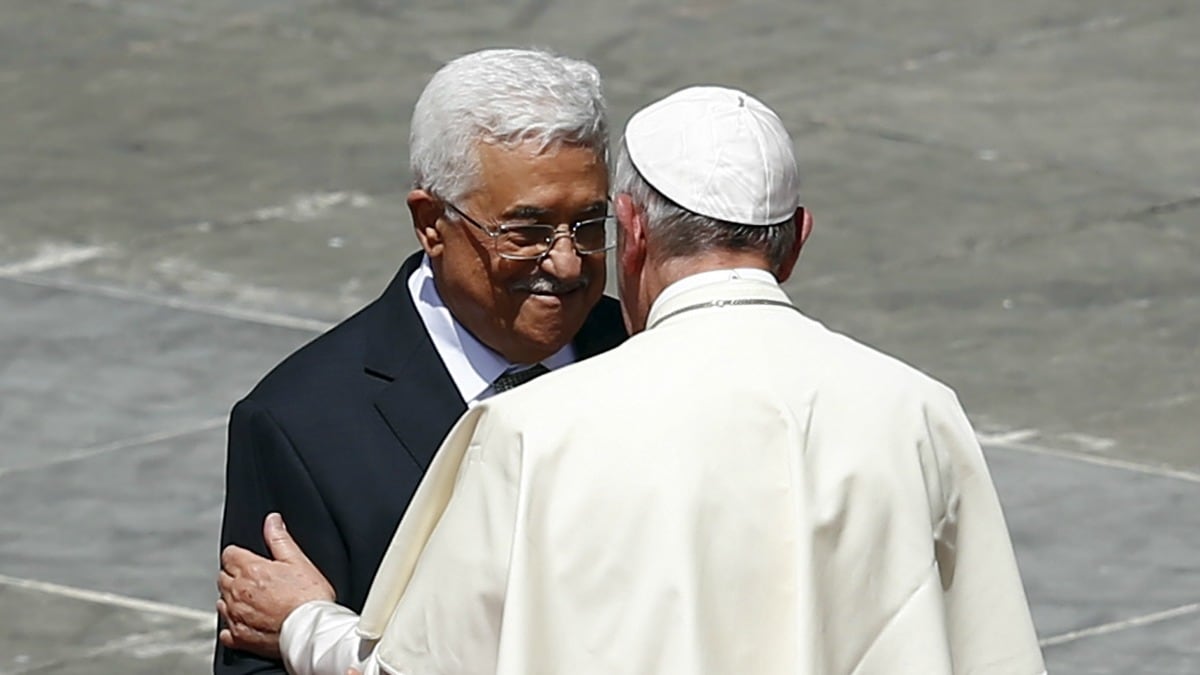cheats/2015/05/18/outrage-over-pope-s-palestinian-remarks/150518-pope-palestine_vnugvr