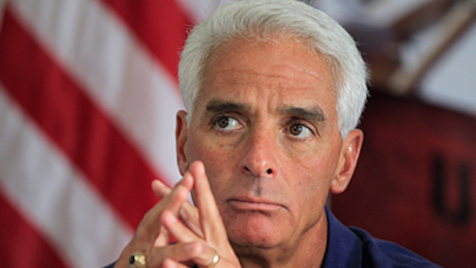 articles/2010/09/27/charlie-crist-plays-race-card-in-florida-senate-bid/defede-charlie-crist_128097_vfhgdy
