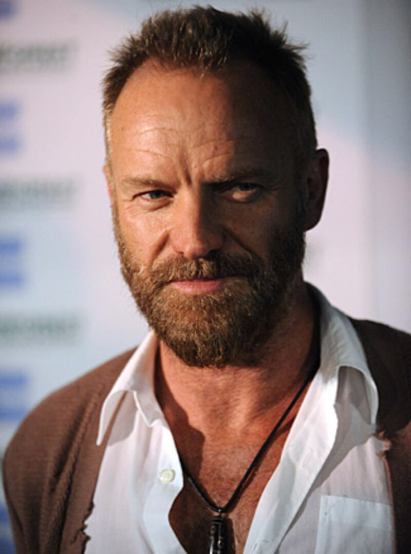 galleries/2010/01/19/who-gave-the-most-to-haiti/celehelp-haiti---sting_s2j5b4