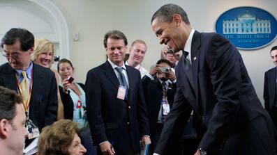 cheats/2009/08/04/obamas-birthday-twin/obama-cake_tmqj8i