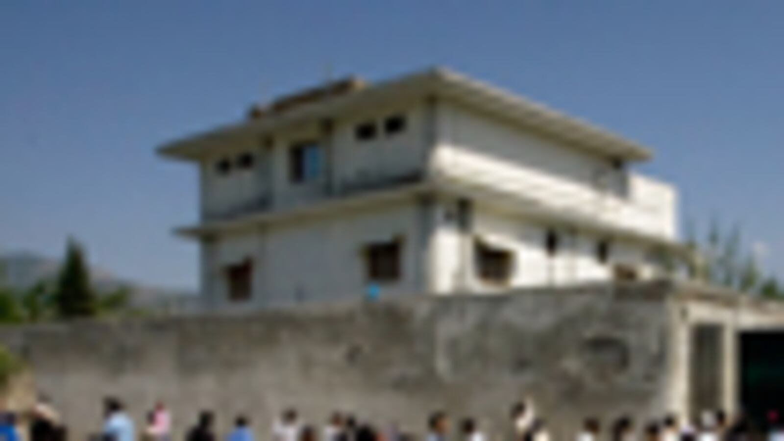 cheats/2011/05/05/cia-had-safe-house-in-bin-ladens-town/campos-bin-laden_178197_ydttax