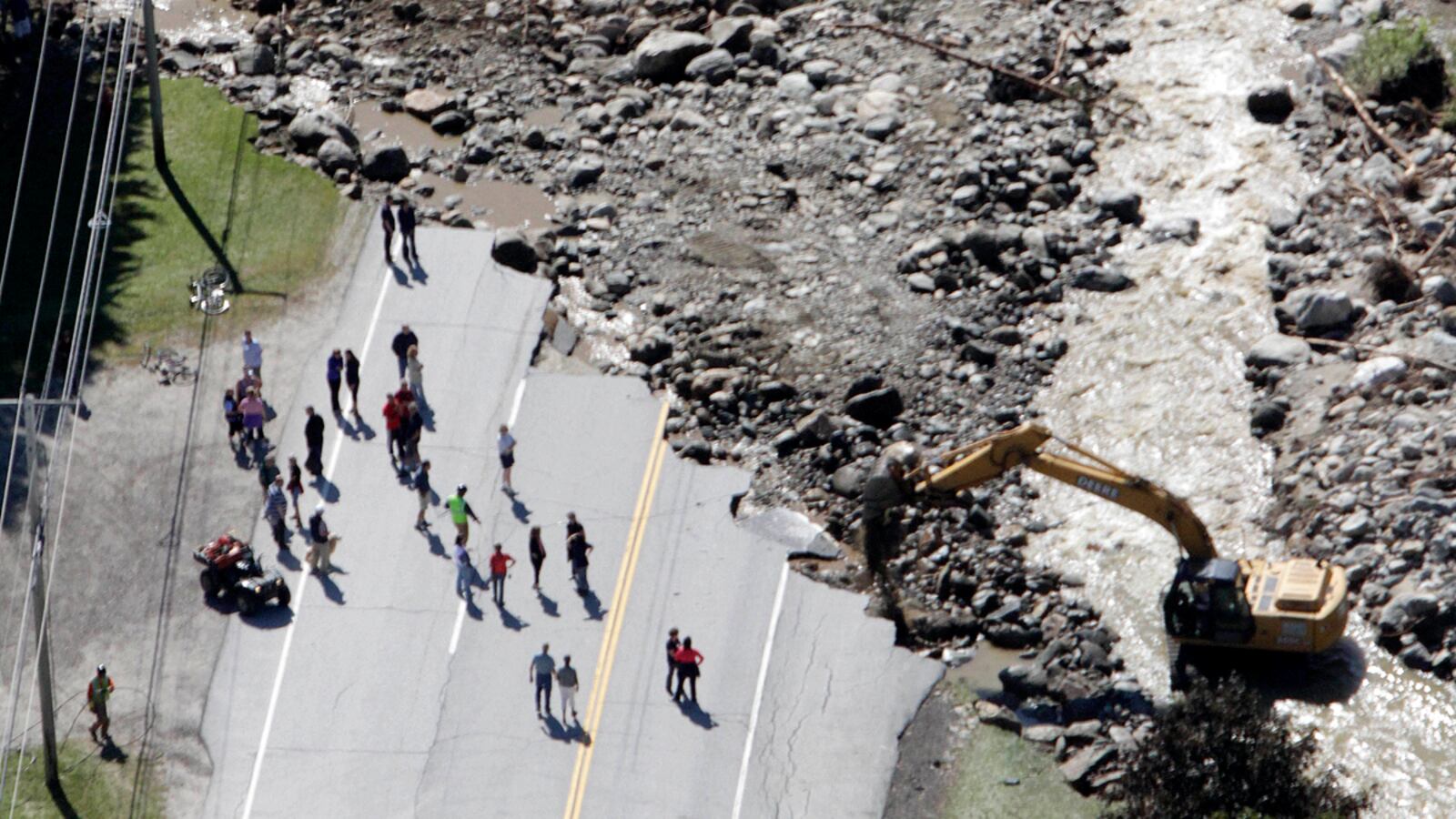 cheats/2011/09/03/repairs-urgent-in-vermont/irene-vermont-roadwork-cheat_o9txht