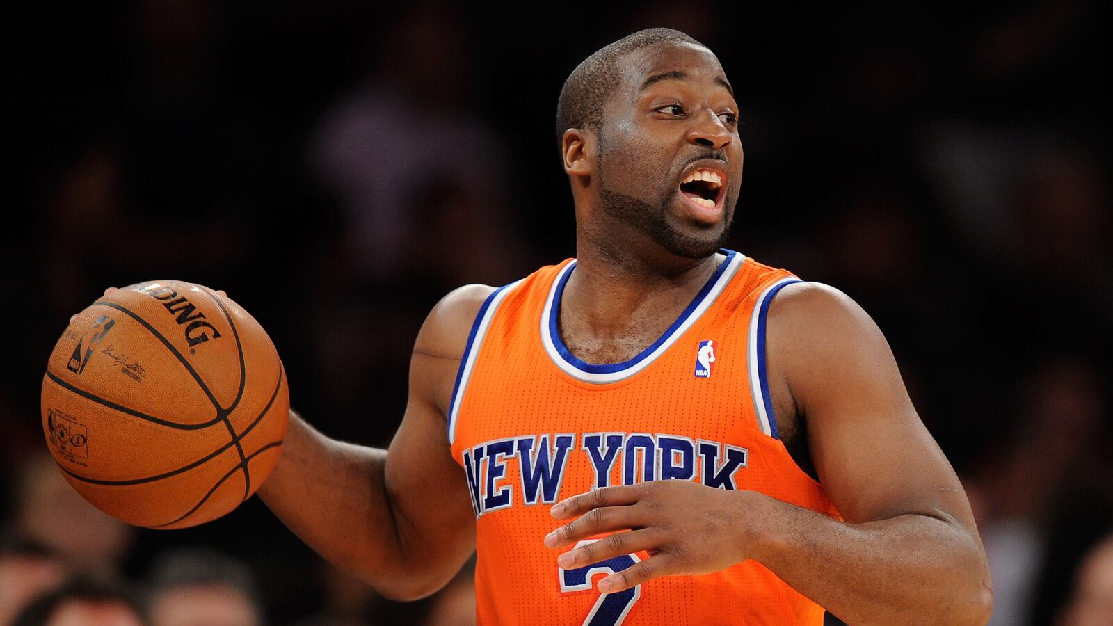 articles/2014/02/26/guns-blow-jobs-and-choke-holds-a-history-of-the-new-york-knicks/140226-raymond-felton-tease_g1uwvd