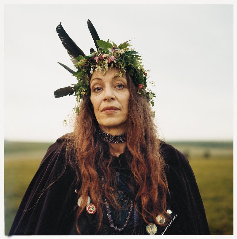 galleries/2014/10/12/london-s-pagan-counterculture-kings/141010-new-gypsies-4_h8rgjr