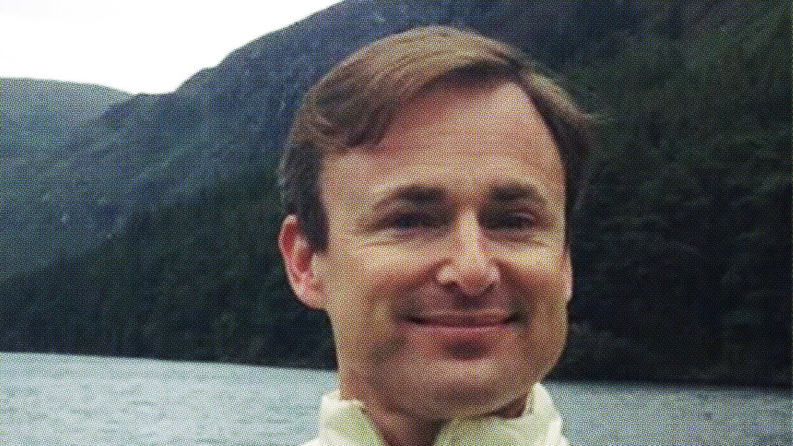 articles/2015/09/18/a-gender-fluid-journalist-comes-out-to-irish-cheers/150918-sykes-lgbt-reporter-tease_sdkrgn