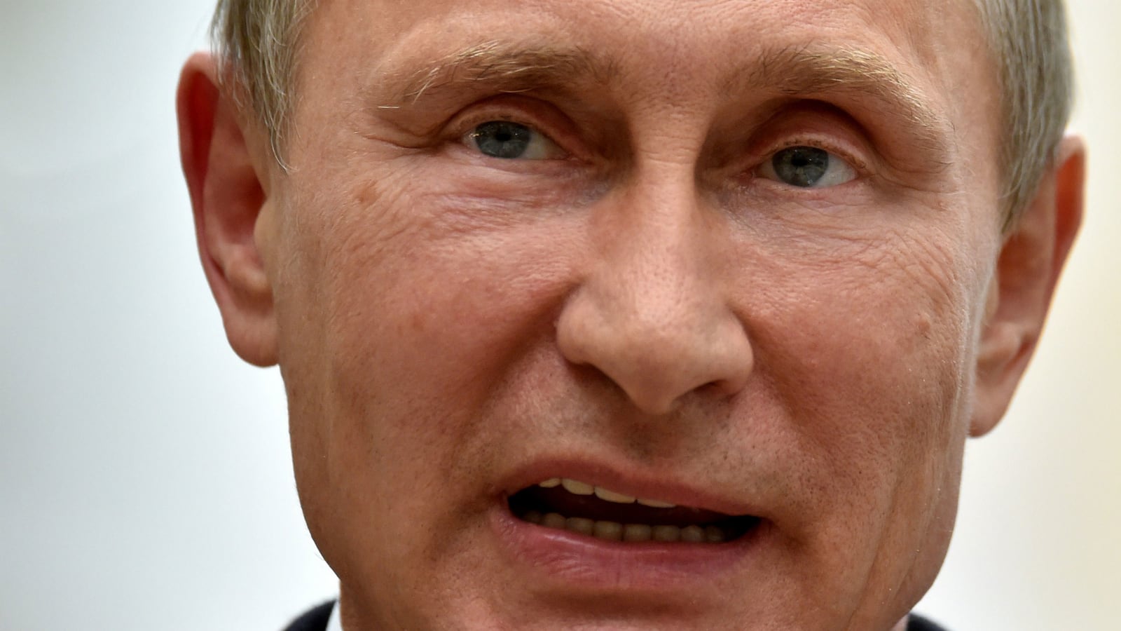 cheats/2014/08/27/russians-hacked-wall-st-after-sanctions/140827-putin-cheat_kpy1yk