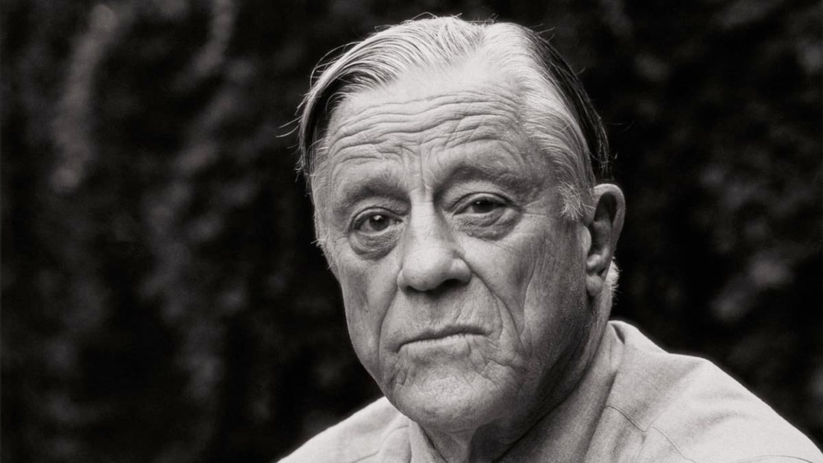 articles/2012/05/07/7-scoops-from-new-bio-of-ben-bradlee-yours-in-truth/ben-bradlee-bio-speed-read-deluca_acofv6