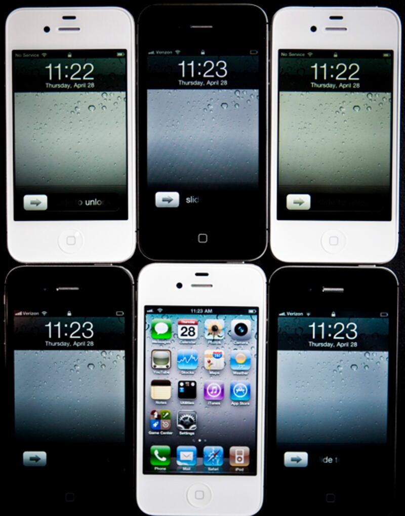 galleries/2011/10/07/the-influence-steve-jobs-from-adobe-to-advertising-to-angry-birds-photos/steve-jobs-influence-broadcom_k5vaxg