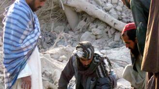 cheats/2009/05/12/afghans-receive-reparations/afghanistan-bombing-rubble_jr7ckj