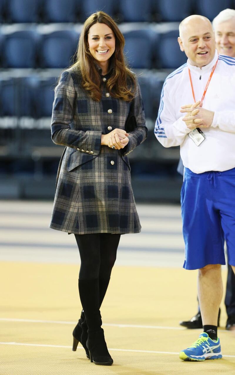 galleries/2010/12/10/kate-middleton-lookbook/130407-middleton-look-book-update2_sqpzge