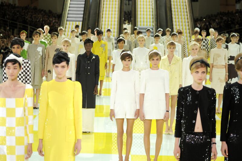 galleries/2013/10/03/marc-jacobs-s-9-greatest-hits-at-louis-vuitton-photos/louis-vuitton-hits-1_ya5ros