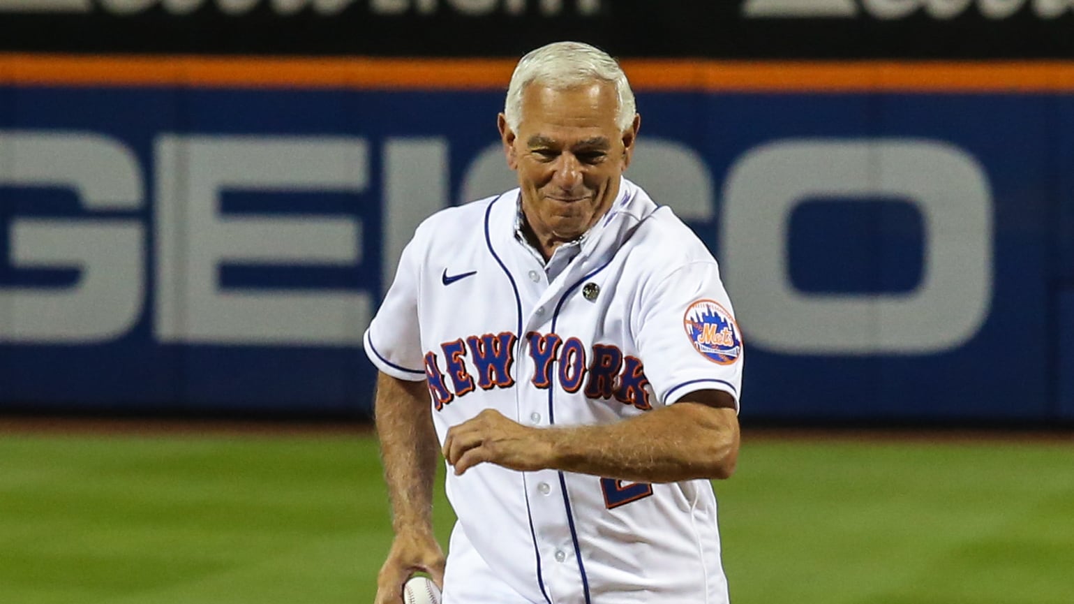 2021-09-17T092845Z_276429114_MT1USATODAY16767130_RTRMADP_3_MLB-NEW-YORK-YANKEES-AT-NEW-YORK-METS_hb2pyq