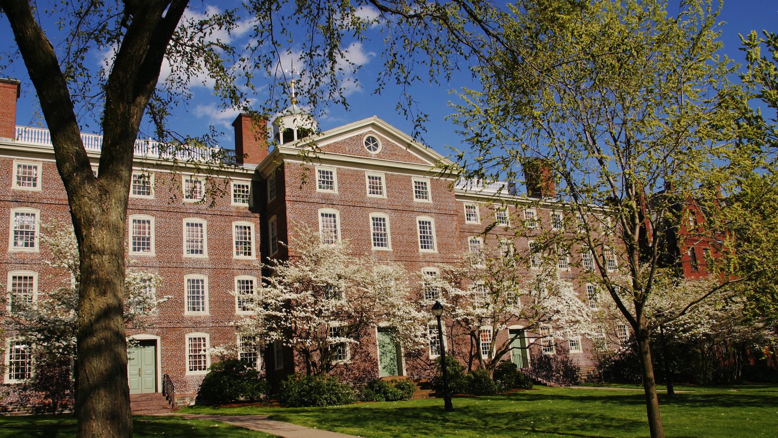 articles/2014/05/10/is-sex-assault-a-crime-in-the-ivy-league/140509-nuzzi-campus-tease_jdgv4r