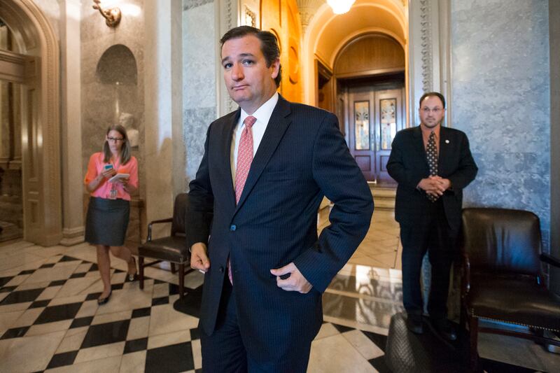 articles/2013/09/25/most-gop-senators-will-bow-to-ted-cruz-on-obamacare/130924-cruz-obamacare-tomasky-tease_qg6jta