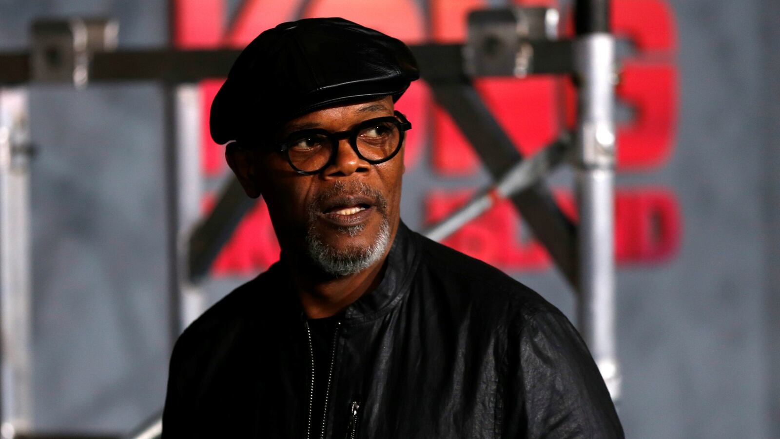 170820-hitman_s-bodyguard-box-office-cheat_nhoqzk