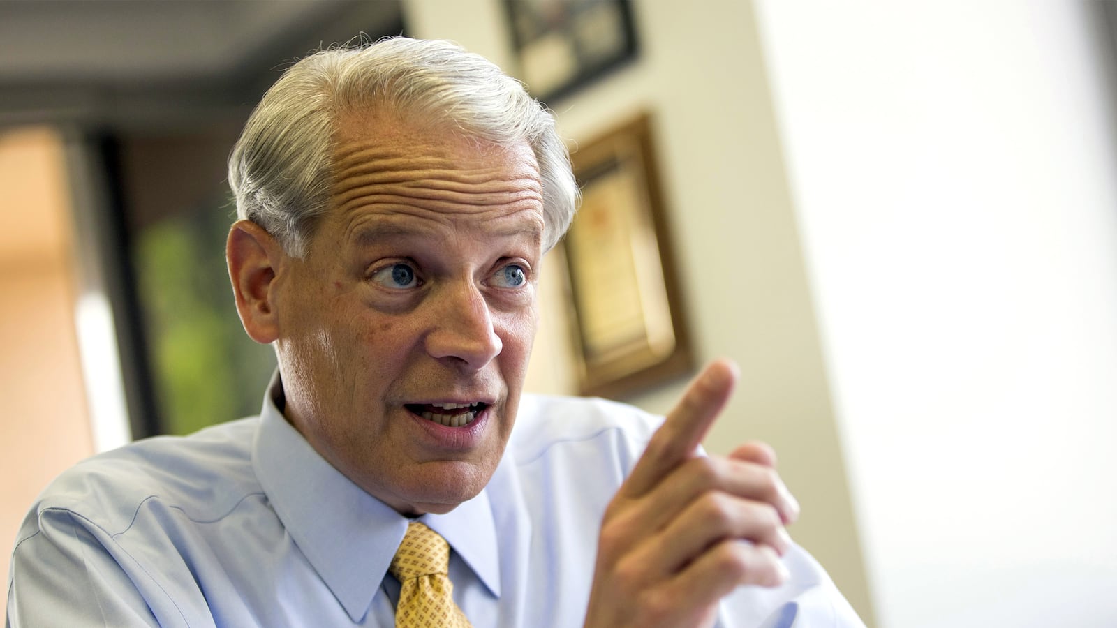 articles/2015/01/07/powerful-congressman-writes-about-fleshy-breasts/150106-swin-steve-israel-tease_bpyzzg