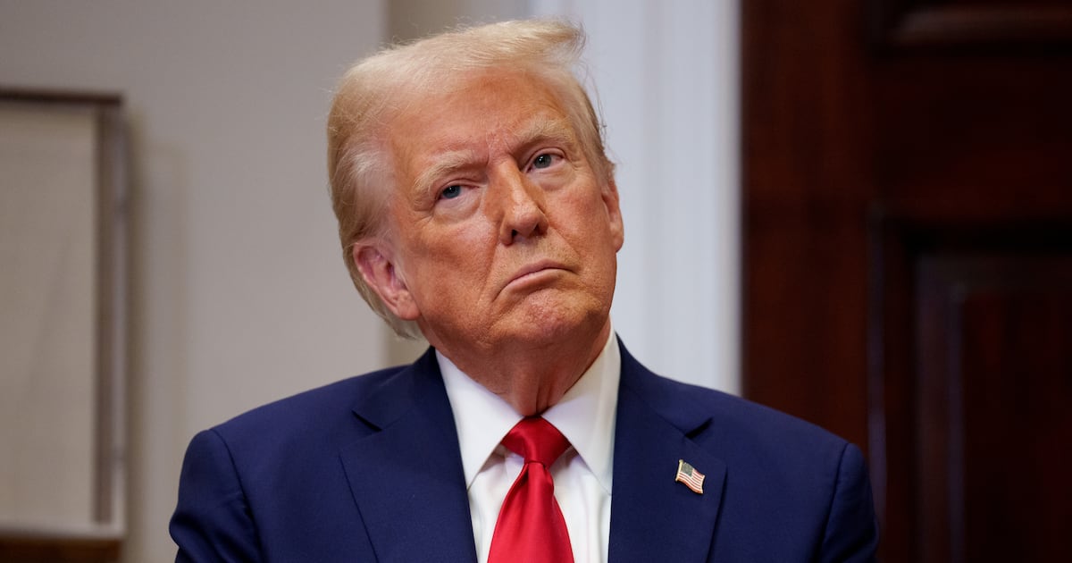 Fraudster Trump’s Bonkers Pardon Spree Includes Repeat Scammer