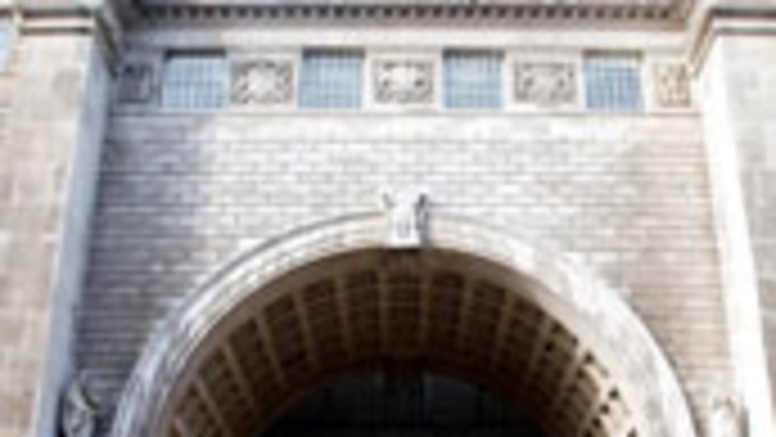 articles/2009/11/15/her-majestys-secrets-revealed/posner-mi5_62767_qpitmy