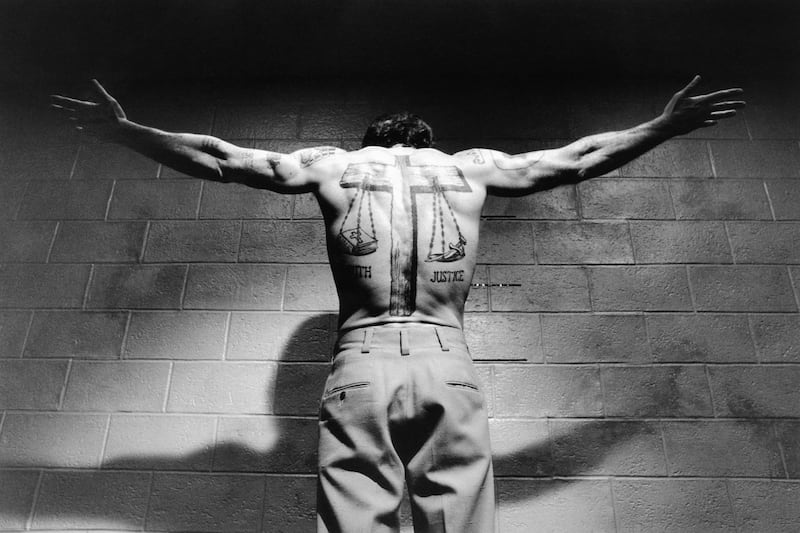 galleries/2011/12/19/lisbeth-salander-in-the-girl-with-the-dragon-tattoo-and-best-movie-tattoos/badass-movie-tattoos-cape-fear_eutvuc