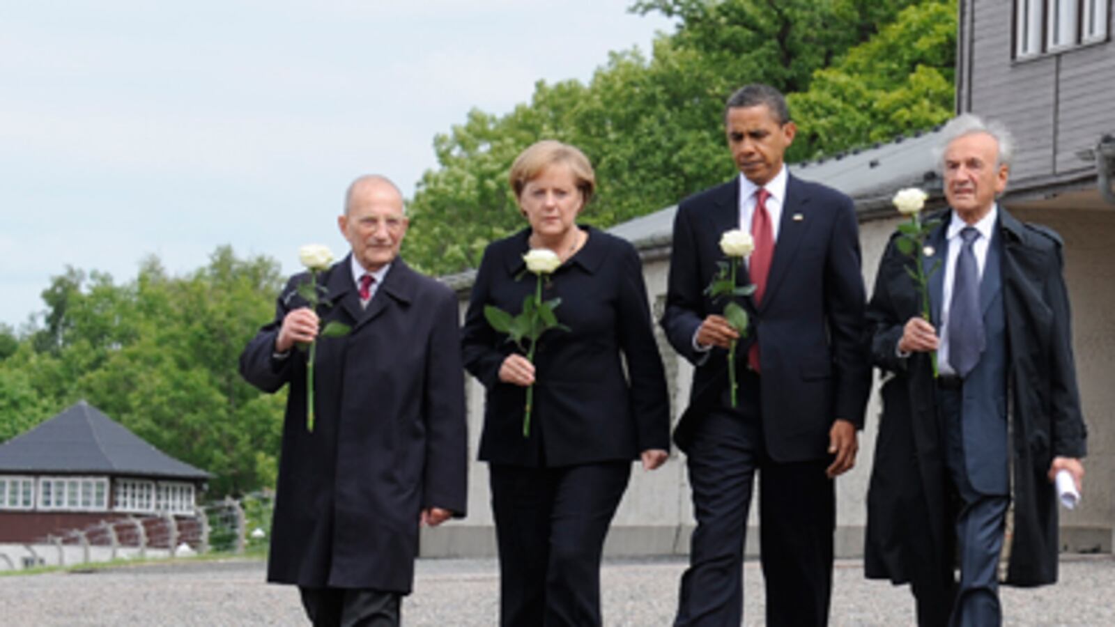 cheats/2009/06/05/obama-tours-buchenwald/obama-germany_30469_fgsmxu