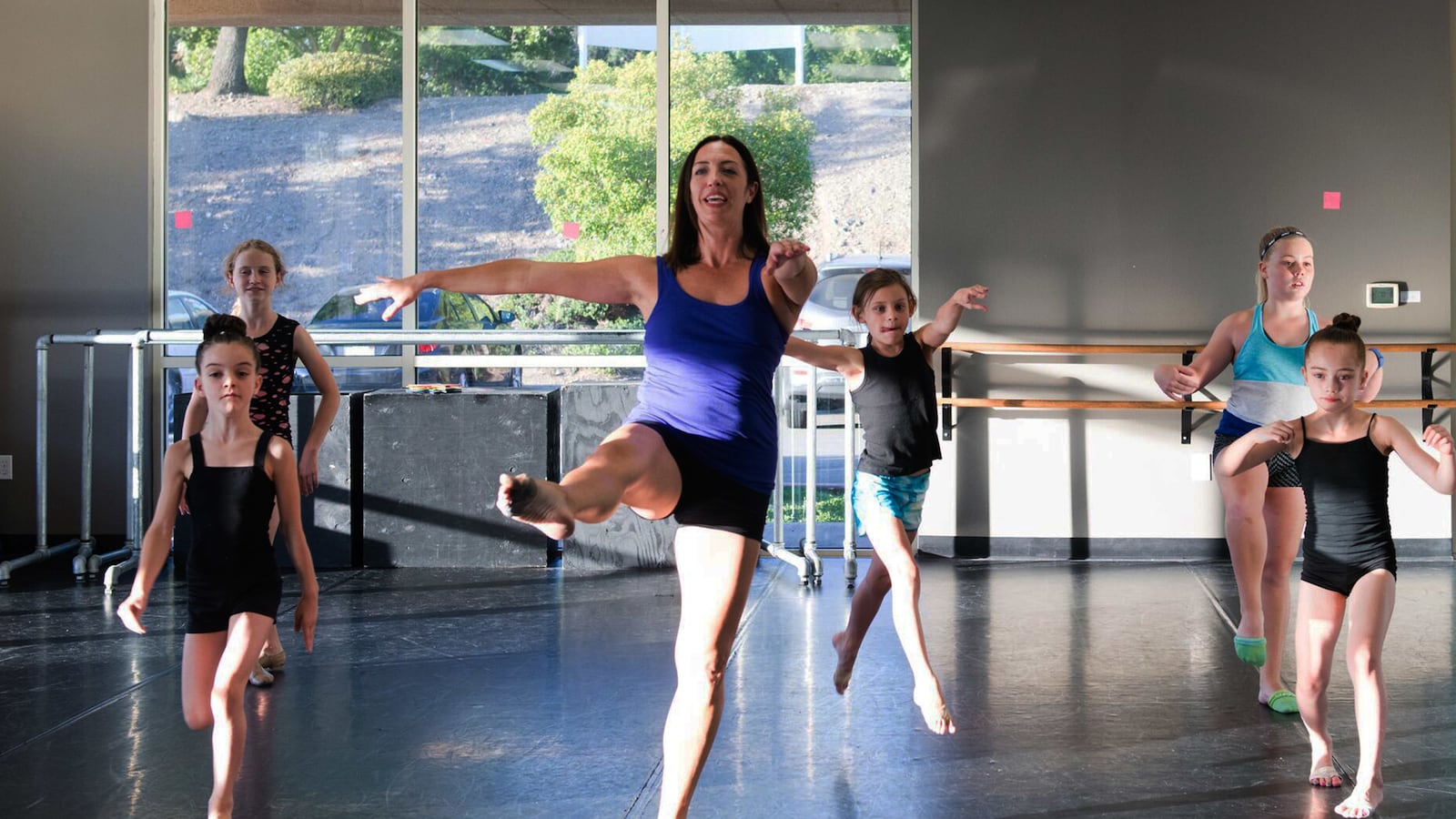 articles/2016/08/19/why-more-young-adults-are-having-strokes/160818-Kaiser-Health-young-stroke-victims-tease1_tyw5m6