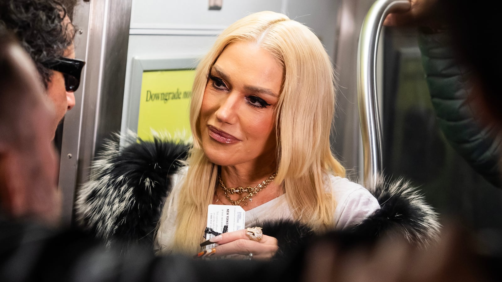 NEW YORK, NEW YORK - NOVEMBER 15: Gwen Stefani is seen on the subway in Midtown on November 15, 2024 in New York City. (Photo by TheStewartofNY/GC Images)