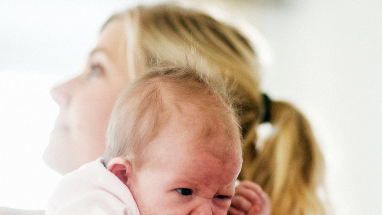 articles/2011/08/22/depressed-mothers-have-children-with-enlarged-amygdalas-says-study/mother-health-depression-begley_cnoj2d