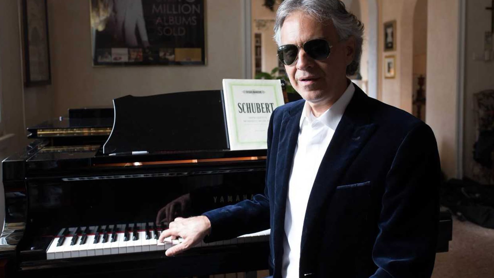 180202-stern-andrea-bocelli-tease_1_yowtol