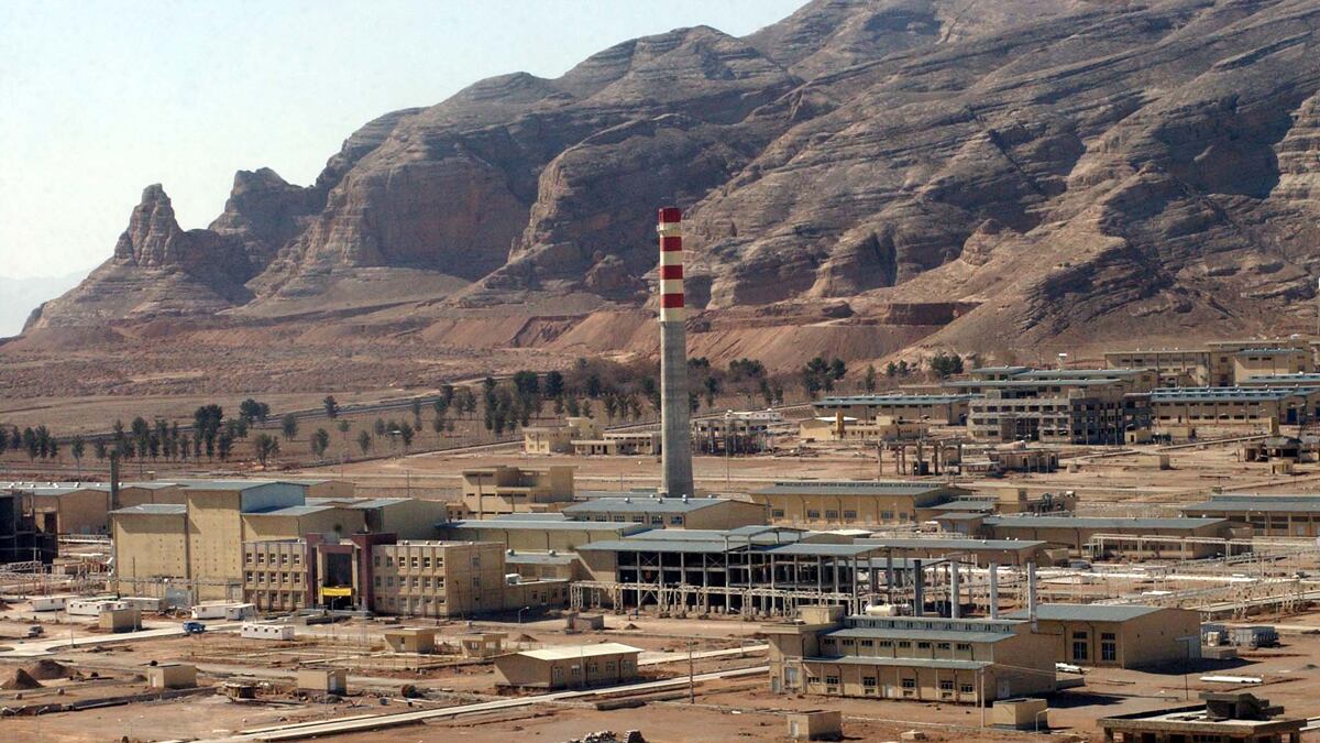 cheats/2011/11/29/explosion-heard-in-iran-s-nuke-town/iran-ifsahan-explosive-heard-nuclear-facilty-cheat_qhzpe7