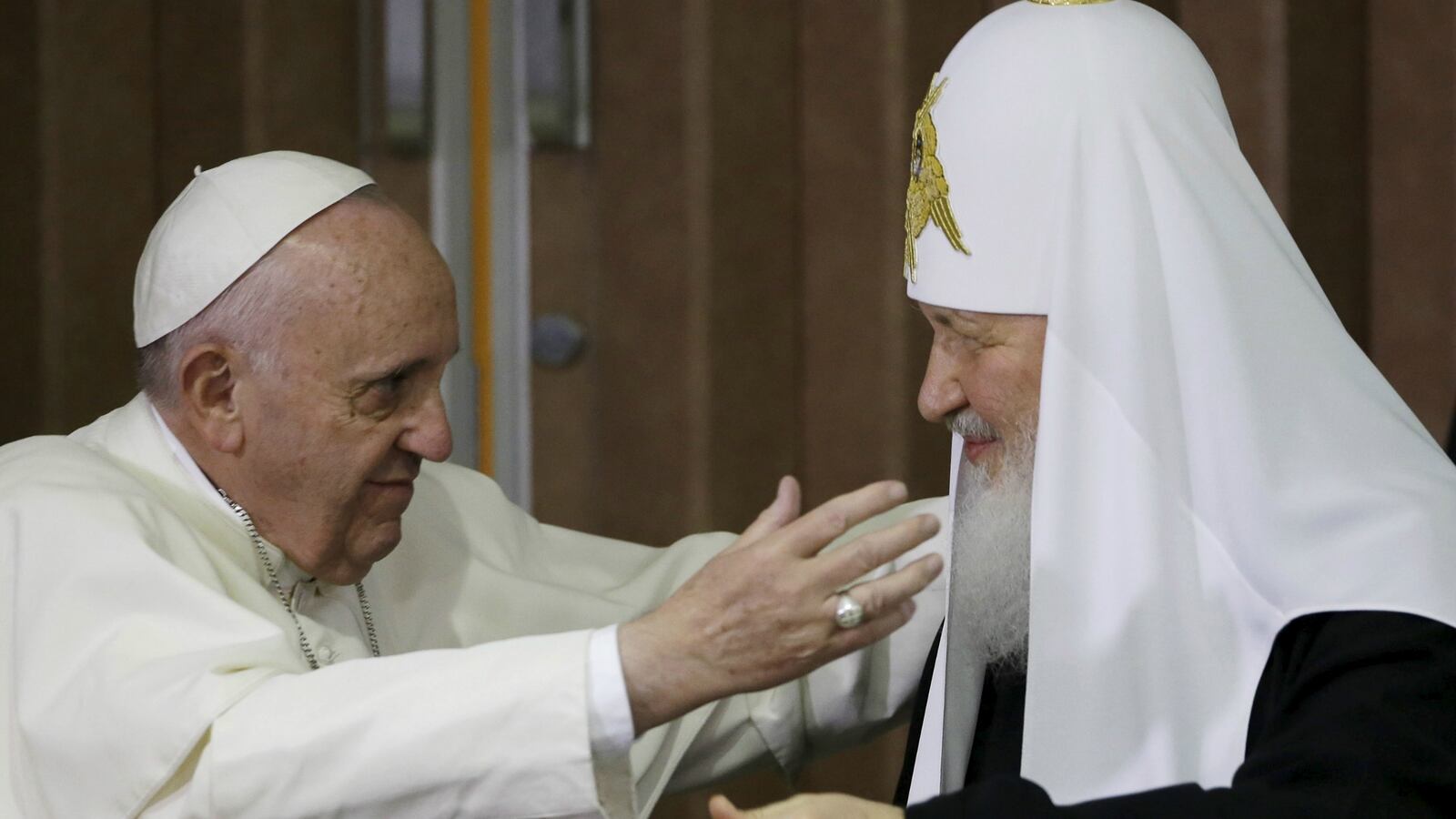 cheats/2016/02/12/pope-meets-russian-orthodox-leader/160212-pope-patriarch-cheat_plxewd